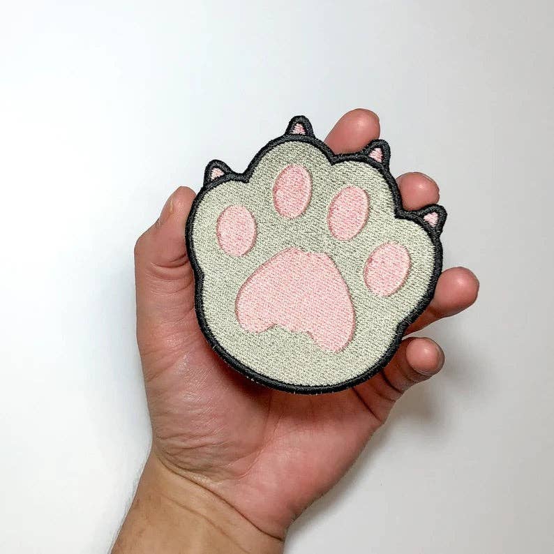 GRAY CAT PAW EMBROIDERED IRON ON PATCH